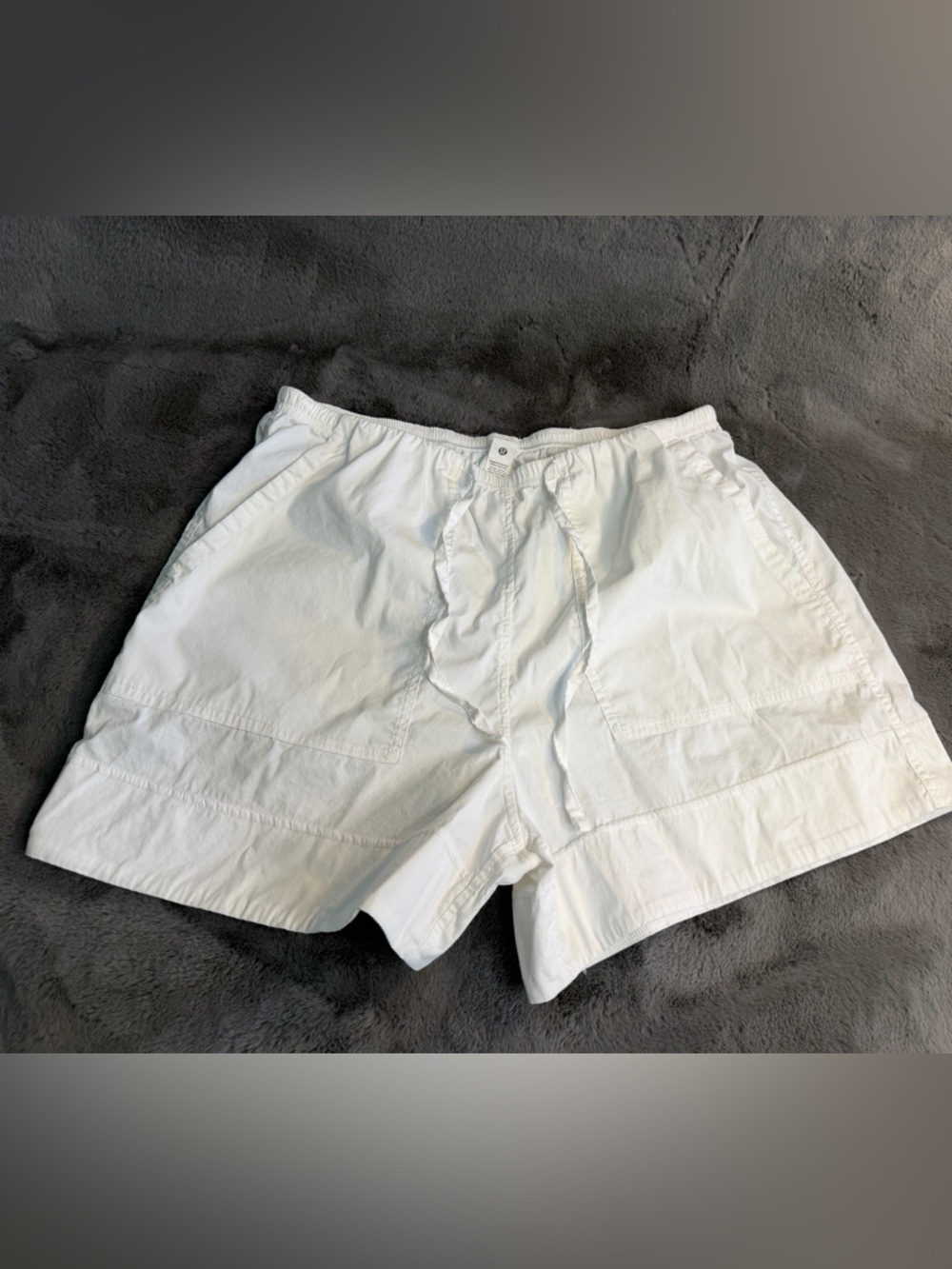 Lululemon White Athletic Shorts Size M | Minimalist Athleisure Lightweight